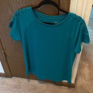 St. John's Bay Blue Green Short Sleeve T-Shirt with latticed sleeves Size Med